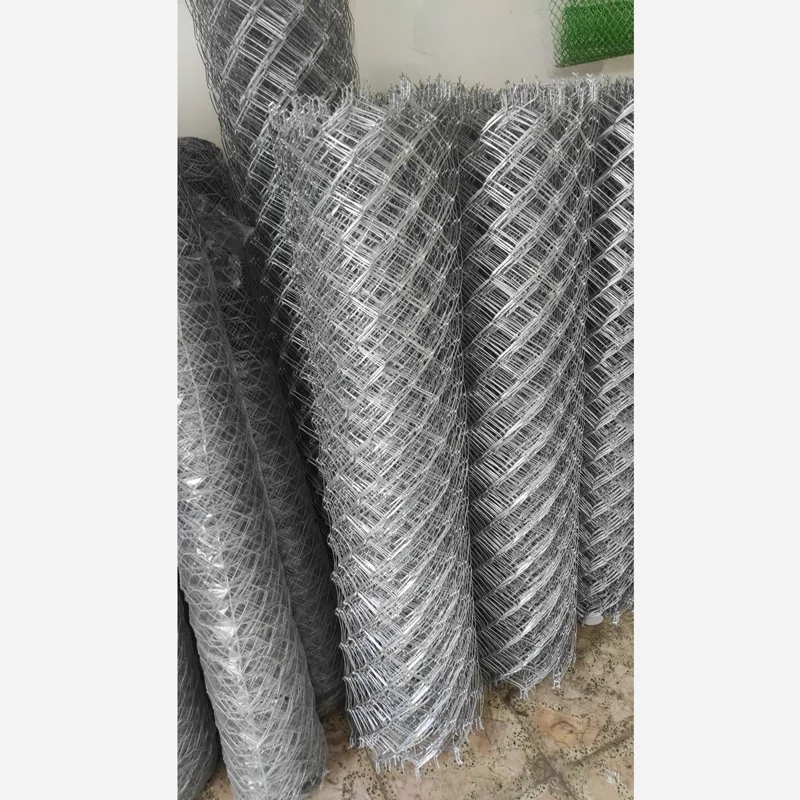 فنس باغی حصاری ارتفاع 180 سانتی متر به طول 20 متر( خرید نقدی)